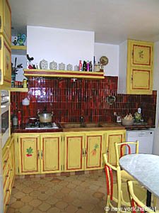 Sud de la France - Avignon et sa r&eacute;gion - T6 - Villa appartements location vacances - cuisine (PR-900) photo 1 de 10