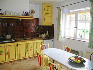 Sud de la France - Avignon et sa r&eacute;gion - T6 - Villa appartements location vacances - cuisine (PR-900) photo 2 de 10