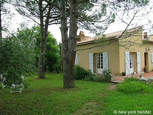 Sud de la France - Avignon et sa r&eacute;gion - T6 - Villa appartements location vacances - autre (PR-900) photo 17 de 27