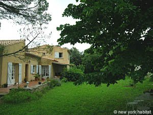 Sud de la France - Avignon et sa r&eacute;gion - T6 - Villa appartements location vacances - autre (PR-900) photo 18 de 27