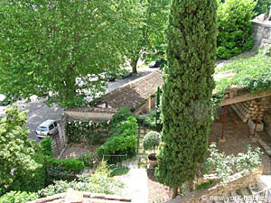 Sud de la France - Provence - Luberon - T2 appartement location vacances - chambre 1 (PR-905) photo 6 sur 7