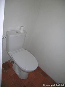 Sud de la France - Provence - Luberon - T2 appartement location vacances - salle d'eau 1 (PR-905) photo 4 sur 5