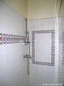 Sud della Francia - Costa Azzurra - 1 Camera appartamento casa vacanze - bagno 1 (PR-906) photo 2 di 3