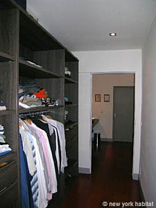 Sud de la France - Aix en Provence - Marseille - T6 - Villa logements location appartements - chambre 1 (PR-908) photo 2 de 3