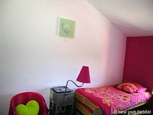 Sud de la France - Aix en Provence - Marseille - T6 - Villa logements location appartements - chambre 3 (PR-908) photo 8 de 9
