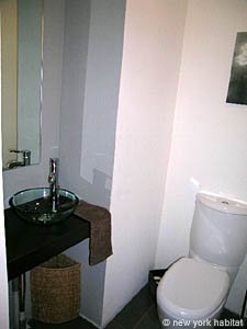 Sud de la France - Aix en Provence - Marseille - T6 - Villa logements location appartements - salle d'eau 2 (PR-908) photo 1 de 2
