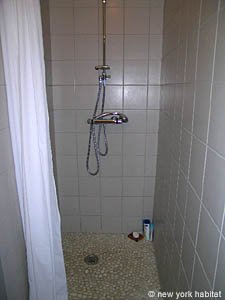 Sud de la France - Aix en Provence - Marseille - T6 - Villa logements location appartements - salle d'eau 3 (PR-908) photo 2 de 3