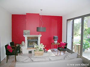 South France - Aix en Provence - Marseilles - 2 Bedroom - Villa apartment - living room (PR-911) photo 1 of 6