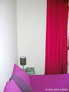 South France - Aix en Provence - Marseilles - 2 Bedroom - Villa apartment - bedroom 2 (PR-911) photo 4 of 5