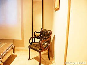 South France - Aix en Provence - Marseilles - 2 Bedroom - Villa apartment - bedroom 1 (PR-911) photo 5 of 5