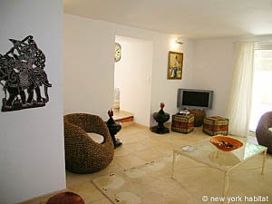 Sud della Francia - Provenza - Luberon - 3 Camere - Casa di campagna appartamento casa vacanze - soggiorno (PR-912) photo 3 di 11