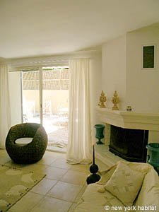 Sud della Francia - Provenza - Luberon - 3 Camere - Casa di campagna appartamento casa vacanze - soggiorno (PR-912) photo 6 di 11