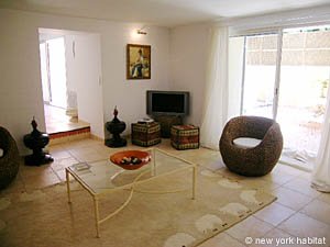 Sud della Francia - Provenza - Luberon - 3 Camere - Casa di campagna appartamento casa vacanze - soggiorno (PR-912) photo 7 di 11