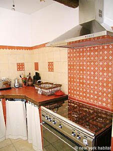 Sud della Francia - Provenza - Luberon - 3 Camere - Casa di campagna appartamento casa vacanze - cucina (PR-912) photo 9 di 12