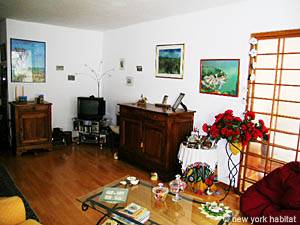 Sud della Francia - Provenza - 2 Camere da letto appartamento casa vacanze - soggiorno (PR-918) photo 4 di 13