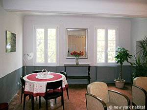 Sud della Francia - Aix en Provence - Marsiglia - 2 Camere da letto appartamento casa vacanze - soggiorno (PR-920) photo 8 di 18