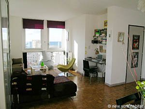 South France - Aix en Provence - Marseilles - 1 Bedroom accommodation - living room (PR-930) photo 11 of 18
