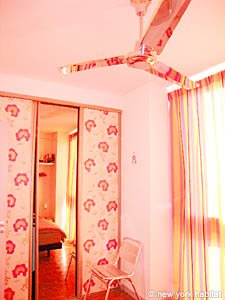 South France - Aix en Provence - Marseilles - 1 Bedroom accommodation - bedroom (PR-930) photo 8 of 10
