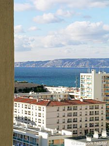 South France - Aix en Provence - Marseilles - 1 Bedroom accommodation - kitchen (PR-930) photo 7 of 14