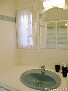 Sud della Francia - Aix en Provence - Marsiglia - 2 Camere da letto - Villa affitto bed breakfast - bagno 2 (PR-935) photo 1 di 4