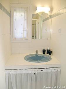 Sud della Francia - Aix en Provence - Marsiglia - 2 Camere da letto - Villa affitto bed breakfast - bagno 2 (PR-935) photo 2 di 4