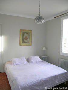 Sud della Francia - Costa Azzurra - 2 Camere da letto appartamento casa vacanze - camera 1 (PR-936) photo 2 di 8