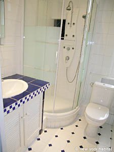 Sud della Francia - Costa Azzurra - 2 Camere da letto appartamento casa vacanze - bagno 1 (PR-936) photo 3 di 6