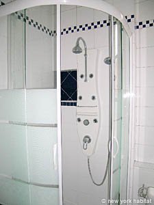 Sud della Francia - Costa Azzurra - 2 Camere da letto appartamento casa vacanze - bagno 1 (PR-936) photo 5 di 6