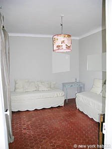 Sud della Francia - Costa Azzurra - 2 Camere da letto appartamento casa vacanze - camera 2 (PR-936) photo 2 di 11