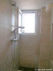 S&uuml;dfrankreich - C&ocirc;te d'Azur - 4 Zimmer ferienwohnung - badezimmer 1 (PR-937) photo 5 von 6