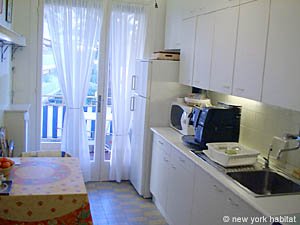 South France - French Riviera - Studio accommodation - kitchen (PR-943) photo 1 of 4