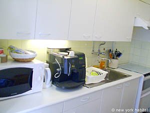 South France - French Riviera - Studio accommodation - kitchen (PR-943) photo 2 of 4