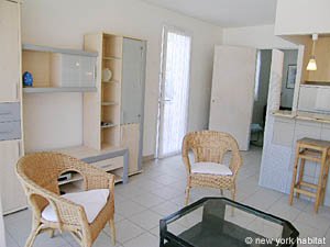 S&uuml;dfrankreich - Aix en Provence - Marseille - 2 Zimmer ferienwohnung - wohnzimmer (PR-945) photo 1 von 12
