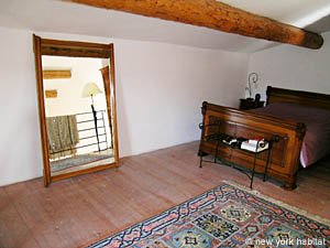 S&uuml;dfrankreich - Provence - Luberon - 4 Zimmer - Villa wohnungsvermietung - schlafzimmer 1 (PR-947) photo 3 von 6