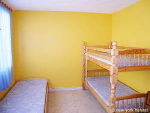 South France - French Riviera - 3 Bedroom - Villa accommodation - bedroom 3 (PR-948) photo 1 of 4