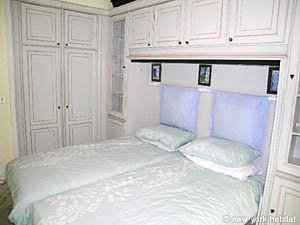 S&uuml;dfrankreich - C&ocirc;te d'Azur - 2 Zimmer ferienwohnung - schlafzimmer (PR-949) photo 2 von 6