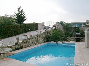 South France - French Riviera - 4 Bedroom - Villa accommodation - other (PR-951) photo 29 of 30