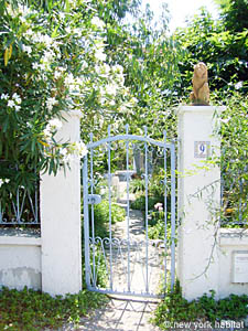Sur de Francia - Camargue - C&ocirc;te Bleue - 3 Dormitorios - D&uacute;plex - Villa alojamiento - Referencia apartamento PR-955