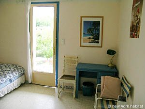 South France - Camargue - Blue Coast - 2 Bedroom - Duplex - Villa accommodation - bedroom 1 (PR-956) photo 2 of 3