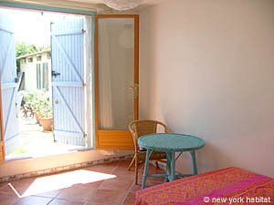 South France - Camargue - Blue Coast - 2 Bedroom - Duplex - Villa accommodation - bedroom 2 (PR-956) photo 3 of 8