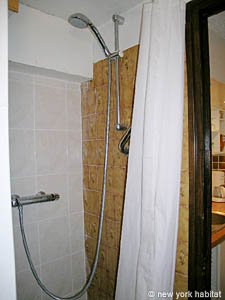 S&uuml;dfrankreich - Aix en Provence - Marseille - 2 Zimmer wohnungsvermietung - badezimmer (PR-957) photo 3 von 6
