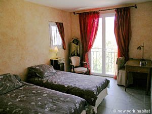 Sur de Francia - Aix en Provence - Marsella - 2 Dormitorios alojamiento, bed and breakfast - dormitorio 2 (PR-959) photo 1 de 5
