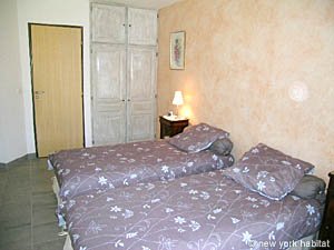 Sur de Francia - Aix en Provence - Marsella - 2 Dormitorios alojamiento, bed and breakfast - dormitorio 2 (PR-959) photo 3 de 5