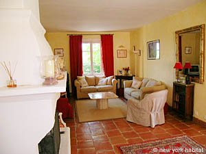 South France - Aix en Provence - Marseilles - 4 Bedroom - Villa apartment - living room (PR-961) photo 1 of 12