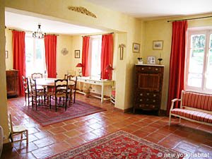 South France - Aix en Provence - Marseilles - 4 Bedroom - Villa apartment - living room (PR-961) photo 4 of 12