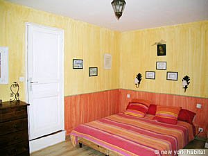 South France - Aix en Provence - Marseilles - 4 Bedroom - Villa apartment - bedroom 1 (PR-961) photo 2 of 6