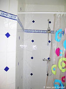 South France - Aix en Provence - Marseilles - 4 Bedroom - Villa apartment - bathroom 1 (PR-961) photo 4 of 4