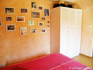 South France - Aix en Provence - Marseilles - 4 Bedroom - Villa apartment - bedroom 2 (PR-961) photo 6 of 9