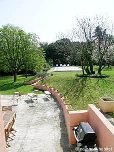 South France - Aix en Provence - Marseilles - 4 Bedroom - Villa apartment - bedroom 2 (PR-961) photo 9 of 9