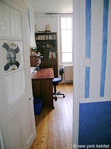 South France - Aix en Provence - Marseilles - 4 Bedroom - Villa apartment - bedroom 3 (PR-961) photo 6 of 6